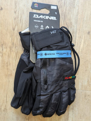Dakine Titan Gore-Tex Short Glove - Black Vintage Camo