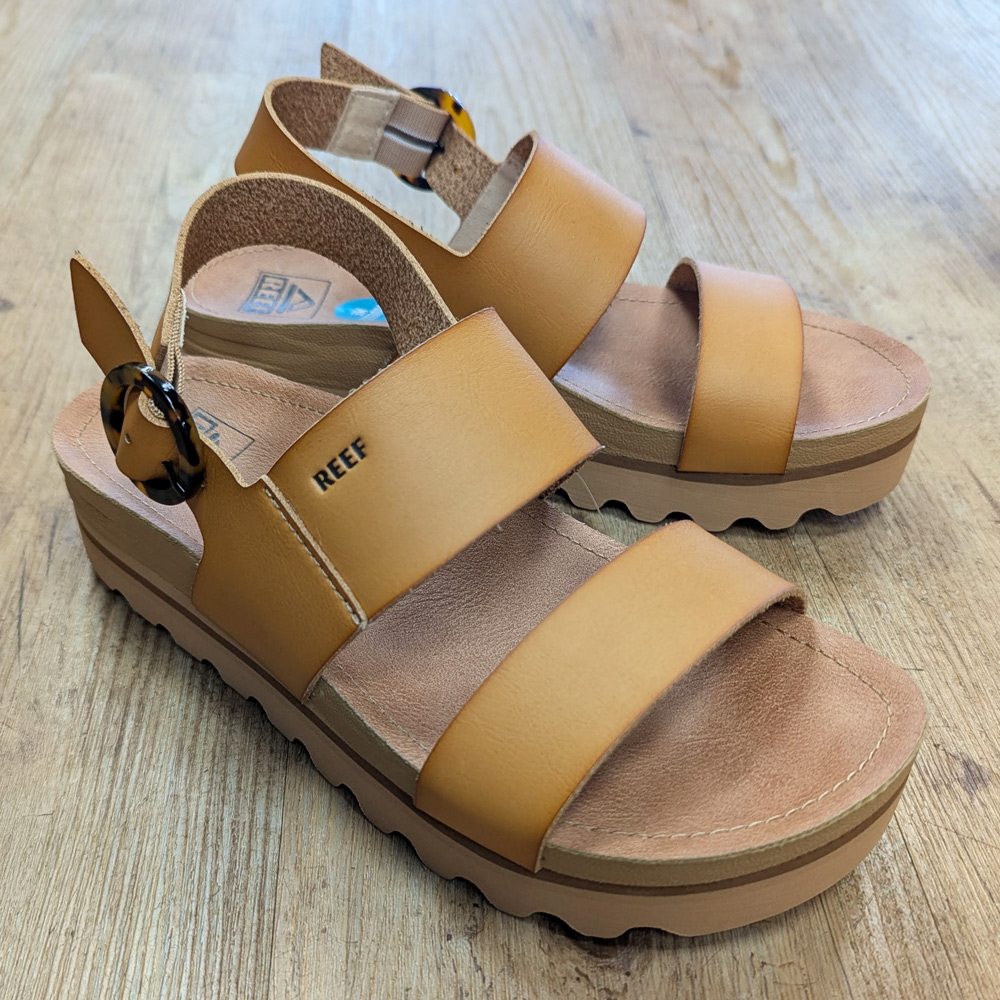 Reef Cushion Vista Hi Buckle - Natural
