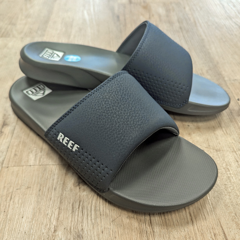 Reef One Slide - Navy/White