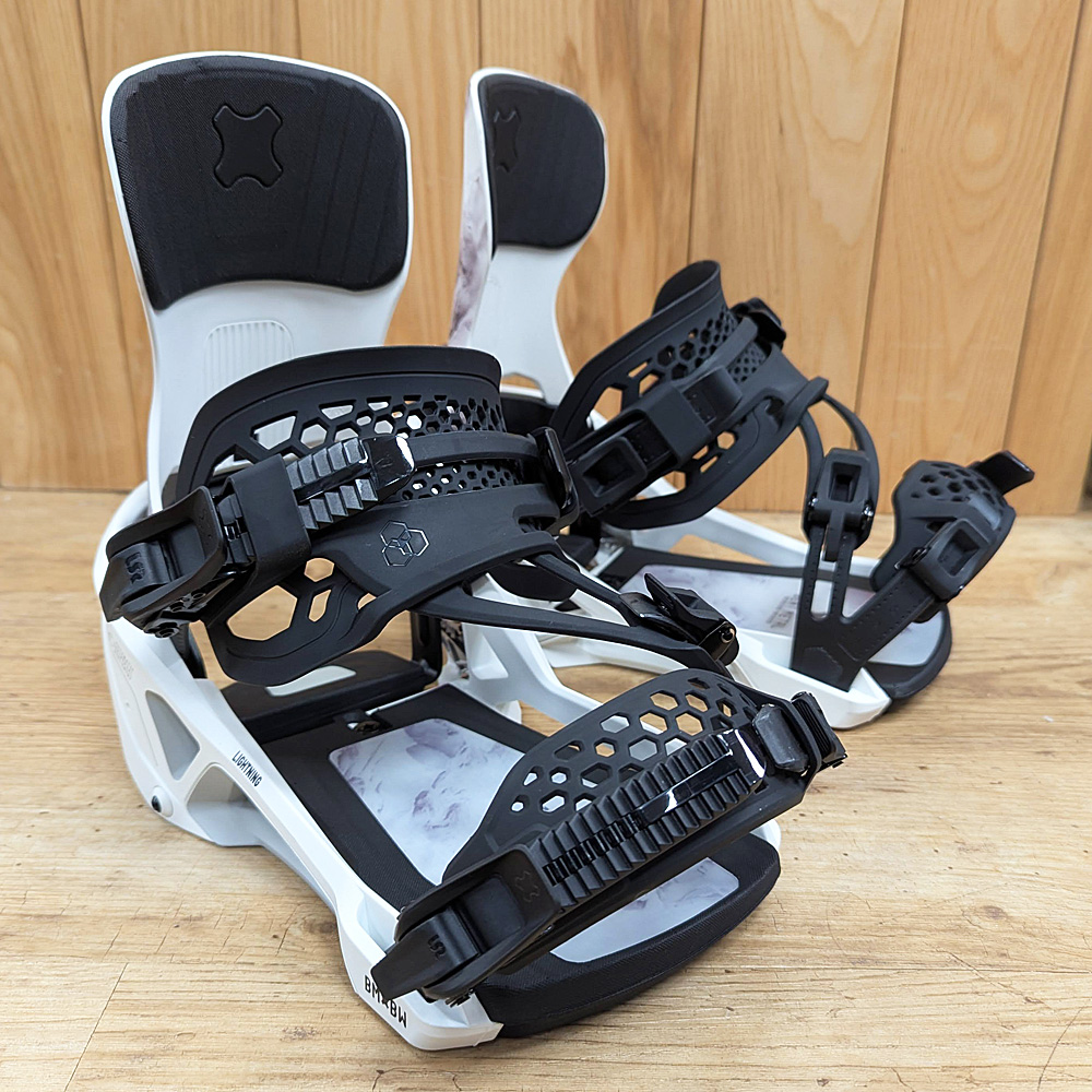 Bent Metal Lightning Supermatic - White - Image 3